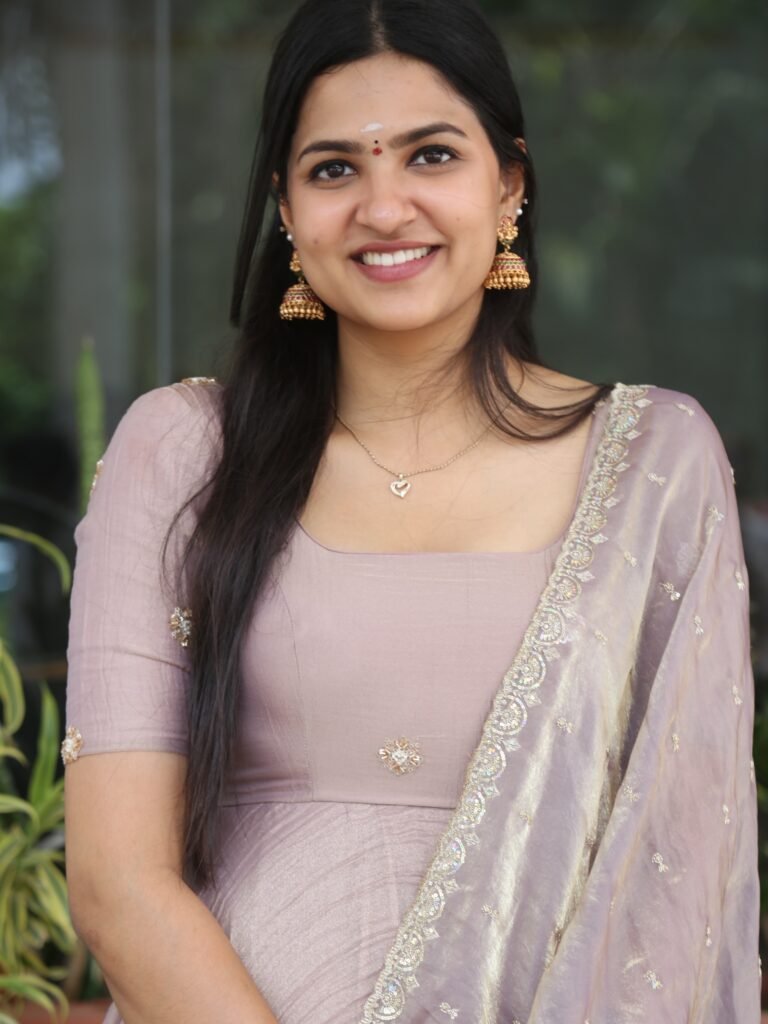 divija 2